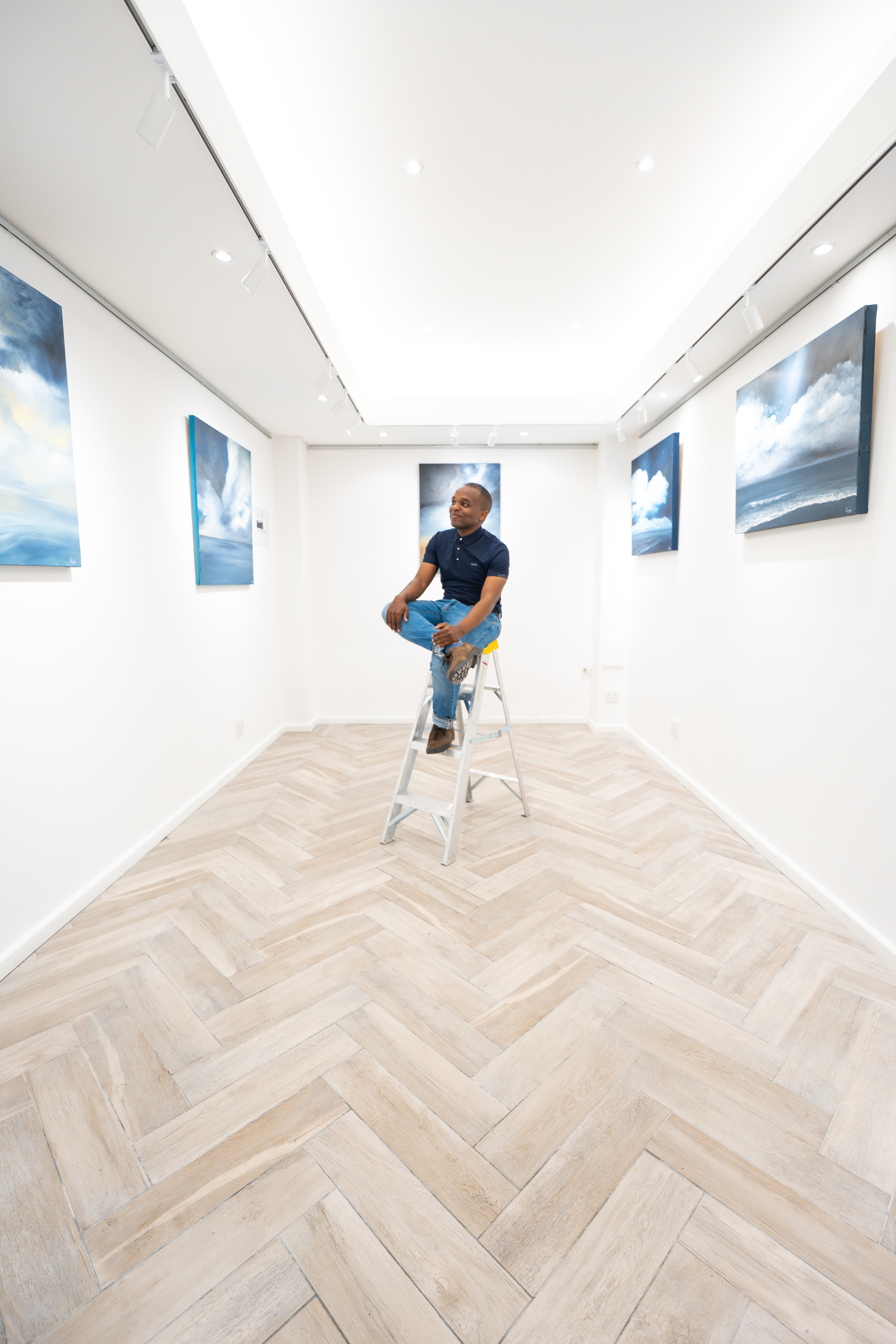 Interior of the gallery with blurred motion